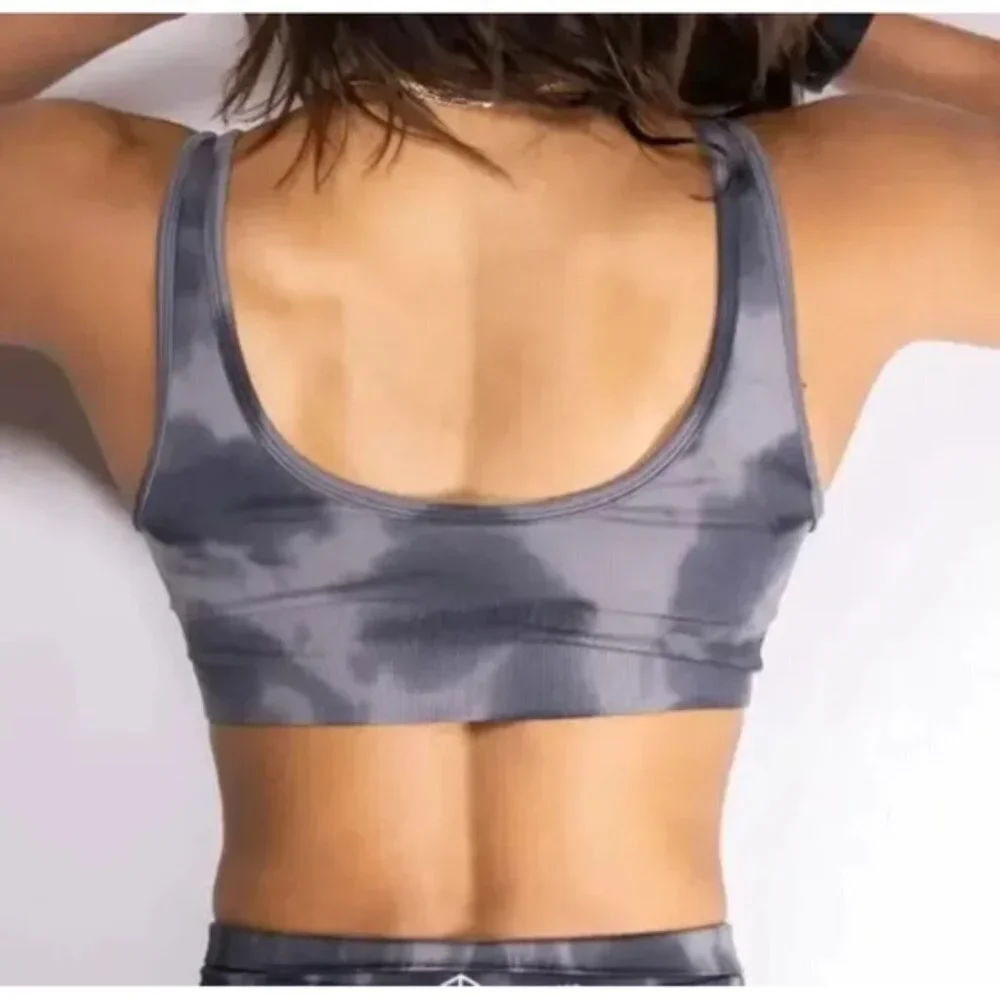 Rawgear NWT‎ Strapback Gray Camo Pullover Active Gym Sport Bra Size Large